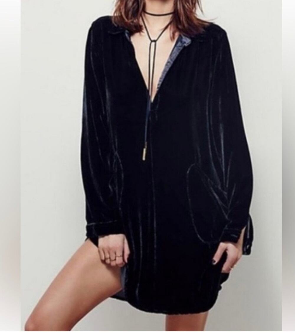 CP SHADES Black Silk Velvet Tunic Dress Top Pockets women's size Small